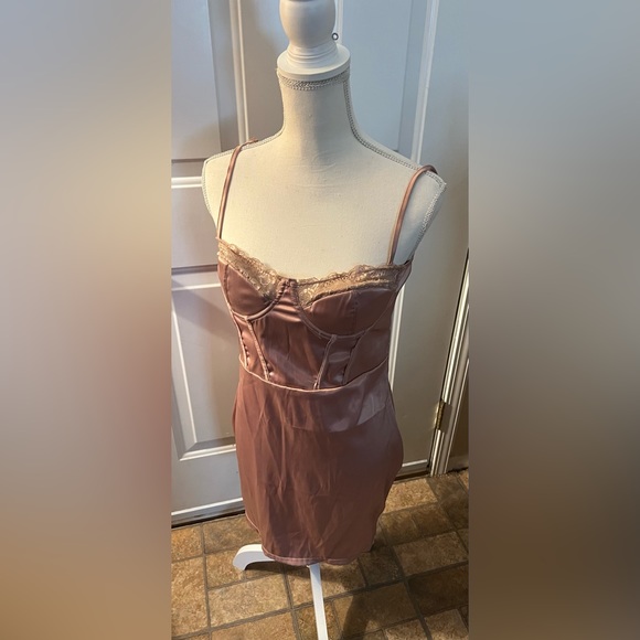 Fashion Nova Dresses & Skirts - Fashion Nova rose colored, Satin Mini Dress Bodycon Satin US Extra Large.